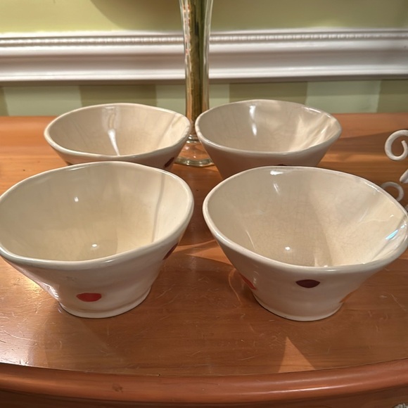 Vietri Other - Vietri Coupe Cereal Bowls